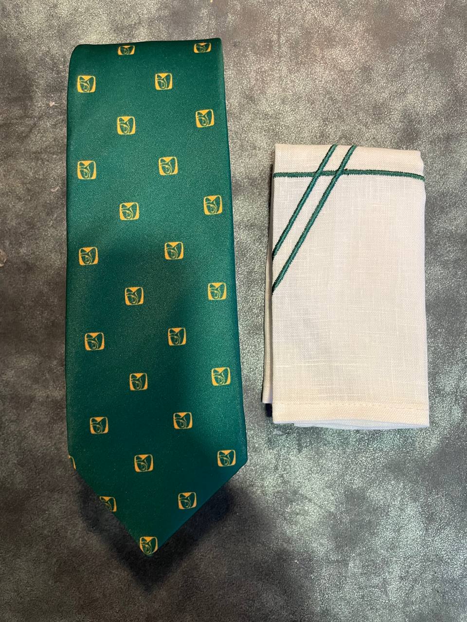 Corbata Personalizada con Logos Repetidos Médico