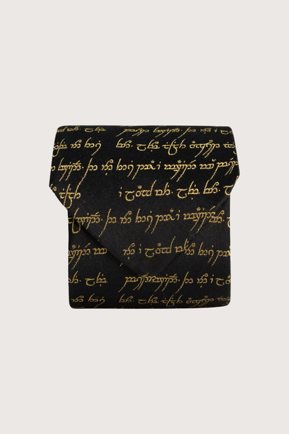 Manuscritos Corbata Negra de Seda con Microbordado