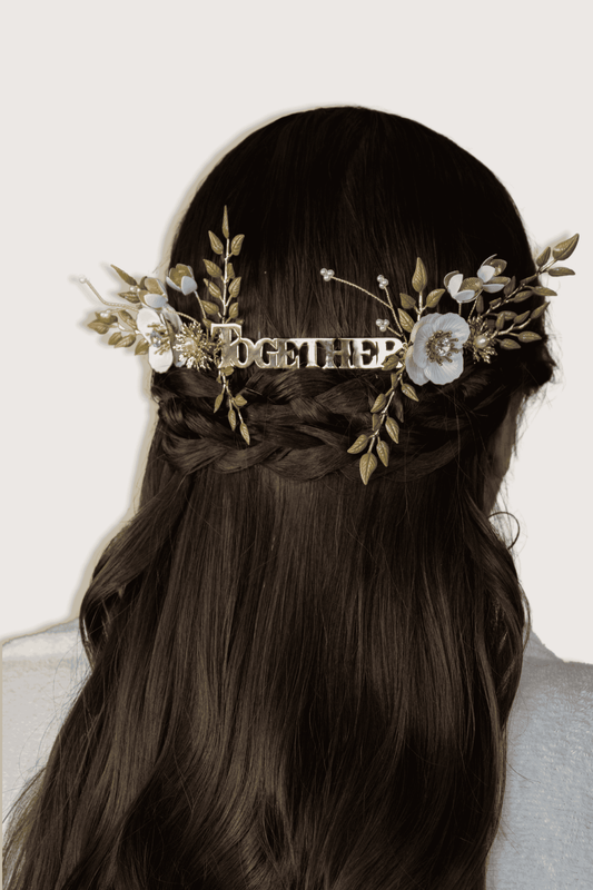 Tocado Inspirado en Zelda “Together” Dorado con Flores