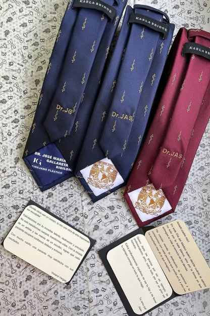Vara de Esculapio Corbata Azul con Dorada Microbordada Poliéster